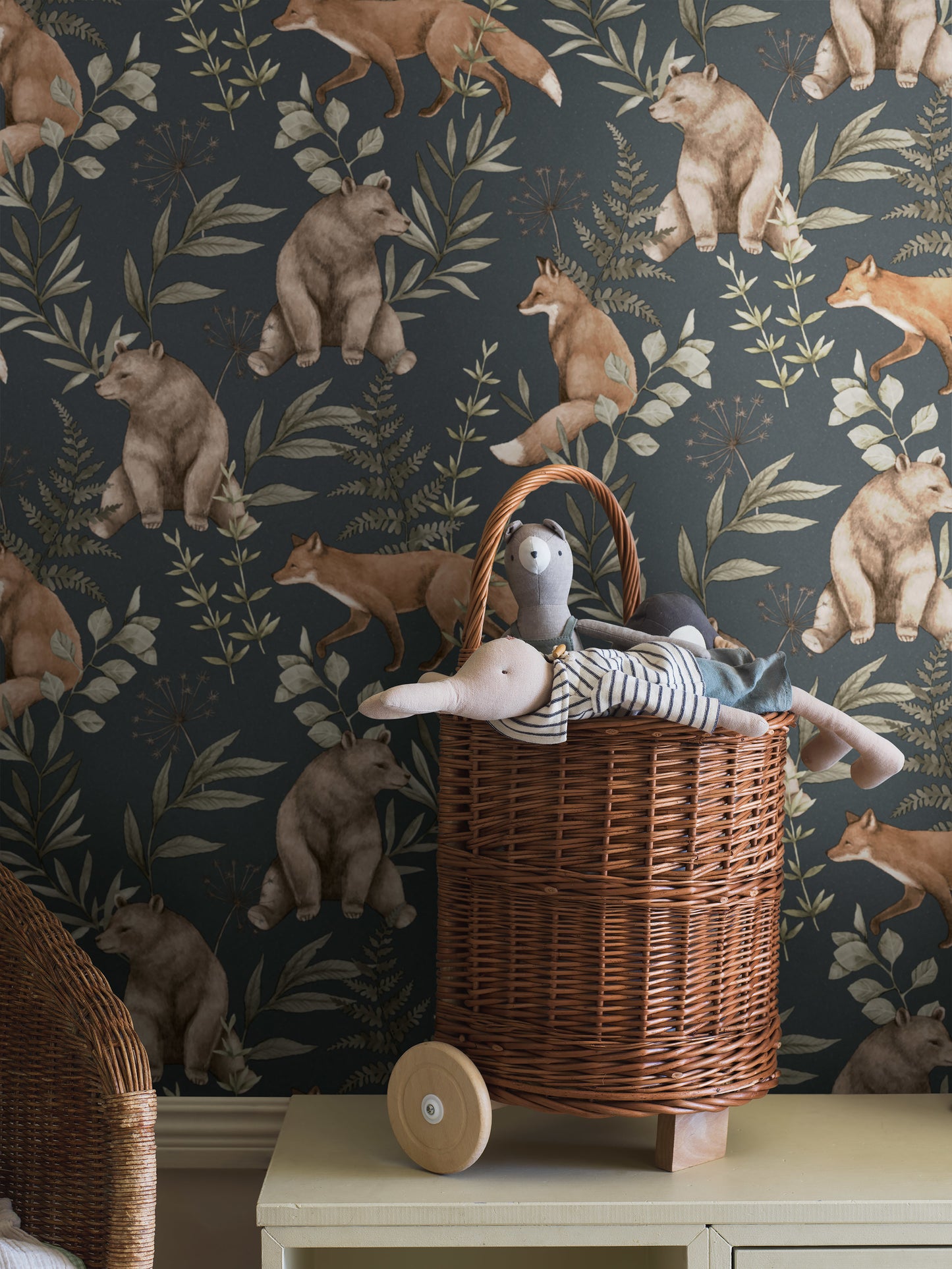 Kinderzimmer- und Kinder-Tapete - Wilder Wald Blau