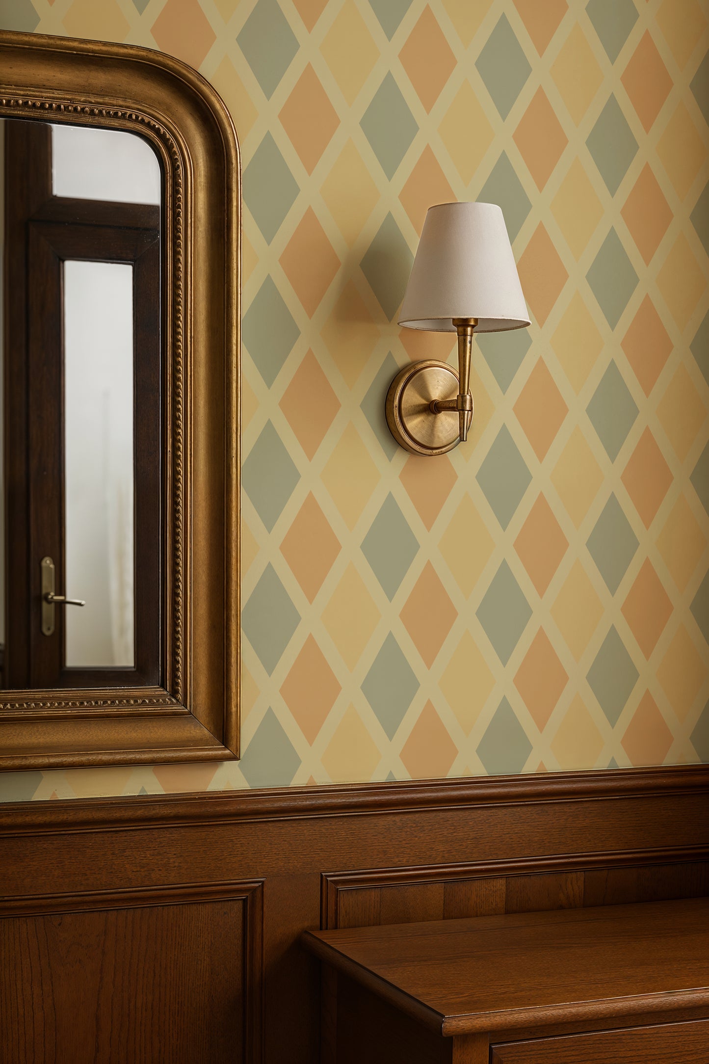 Summer Gray Wallpaper - Carnival - Folke