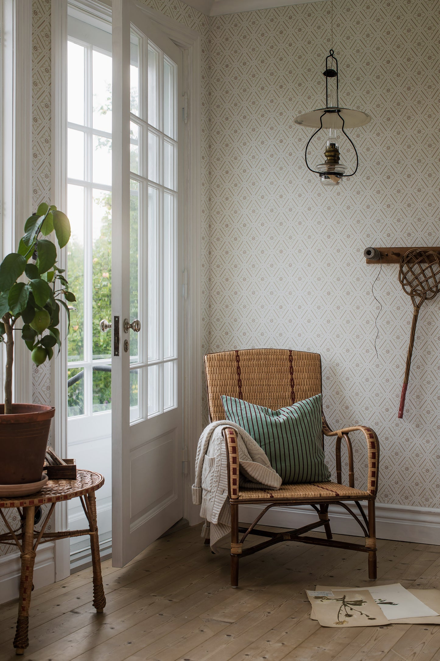 Bloemenbehang - Bloemen Trellis - Klassiek patroon