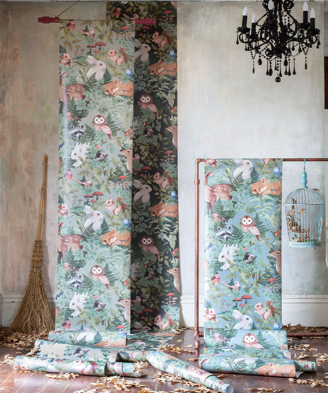 Kinderzimmer Tapete - In the Woods von Fleur Harris - Chateau