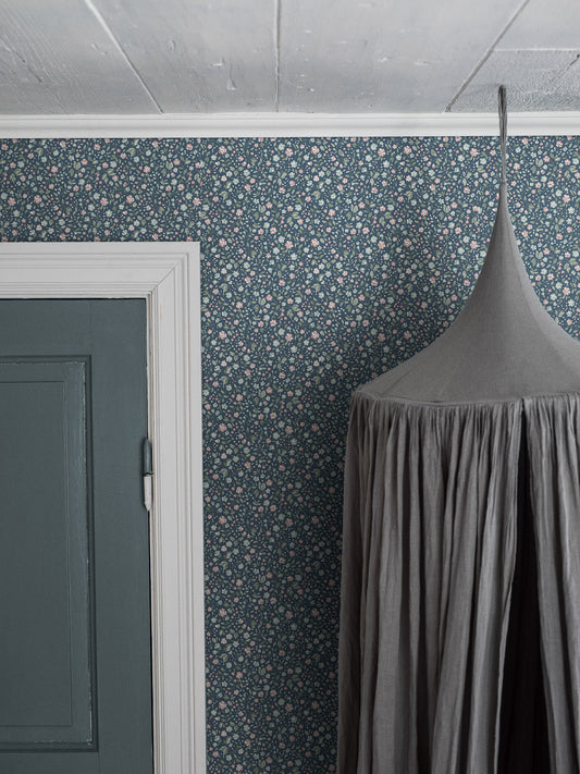 Borastapeter Tapete - Jasmin - Blaue Blumen