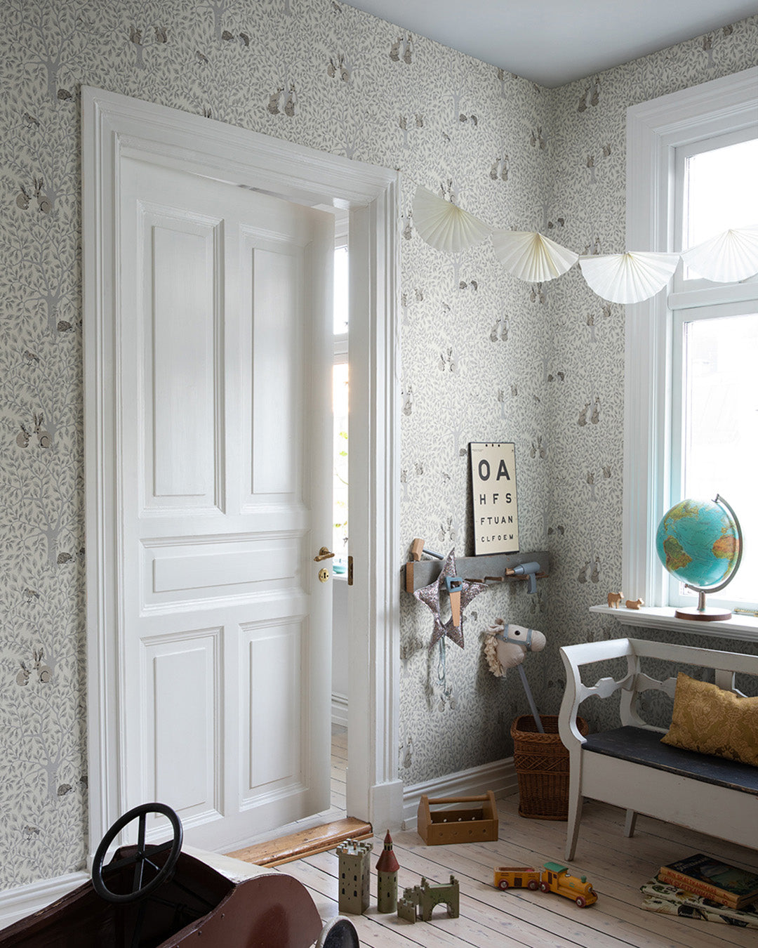 Per 44112 - White & Gray
