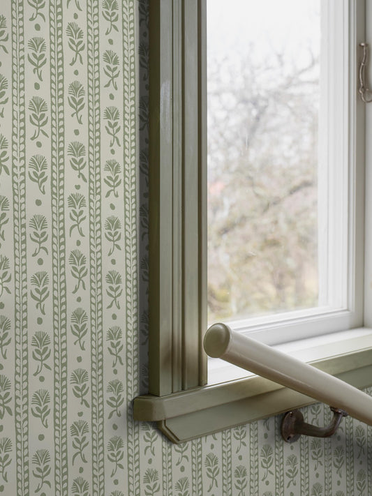 Borastapeter Wallpaper - Nejlikerand - Green