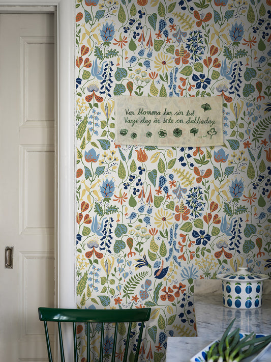 Borastapeter Wallpaper - Stig Lindberg Herbarium - White