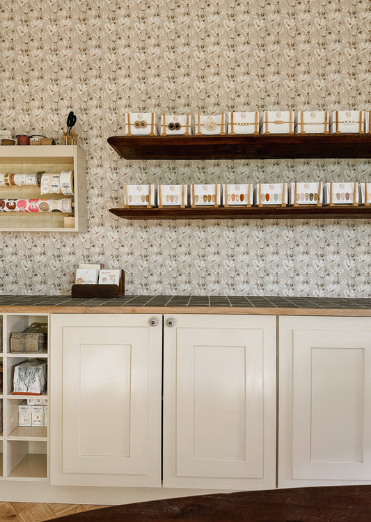 Summer Gray Behang - Daisies - Beige