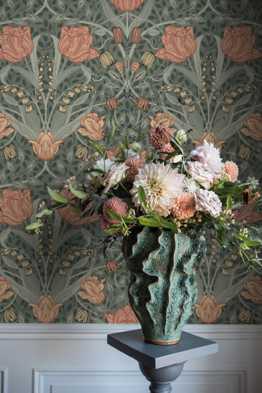 Midbec Wallpaper - Filippa Tulip Garden - Green